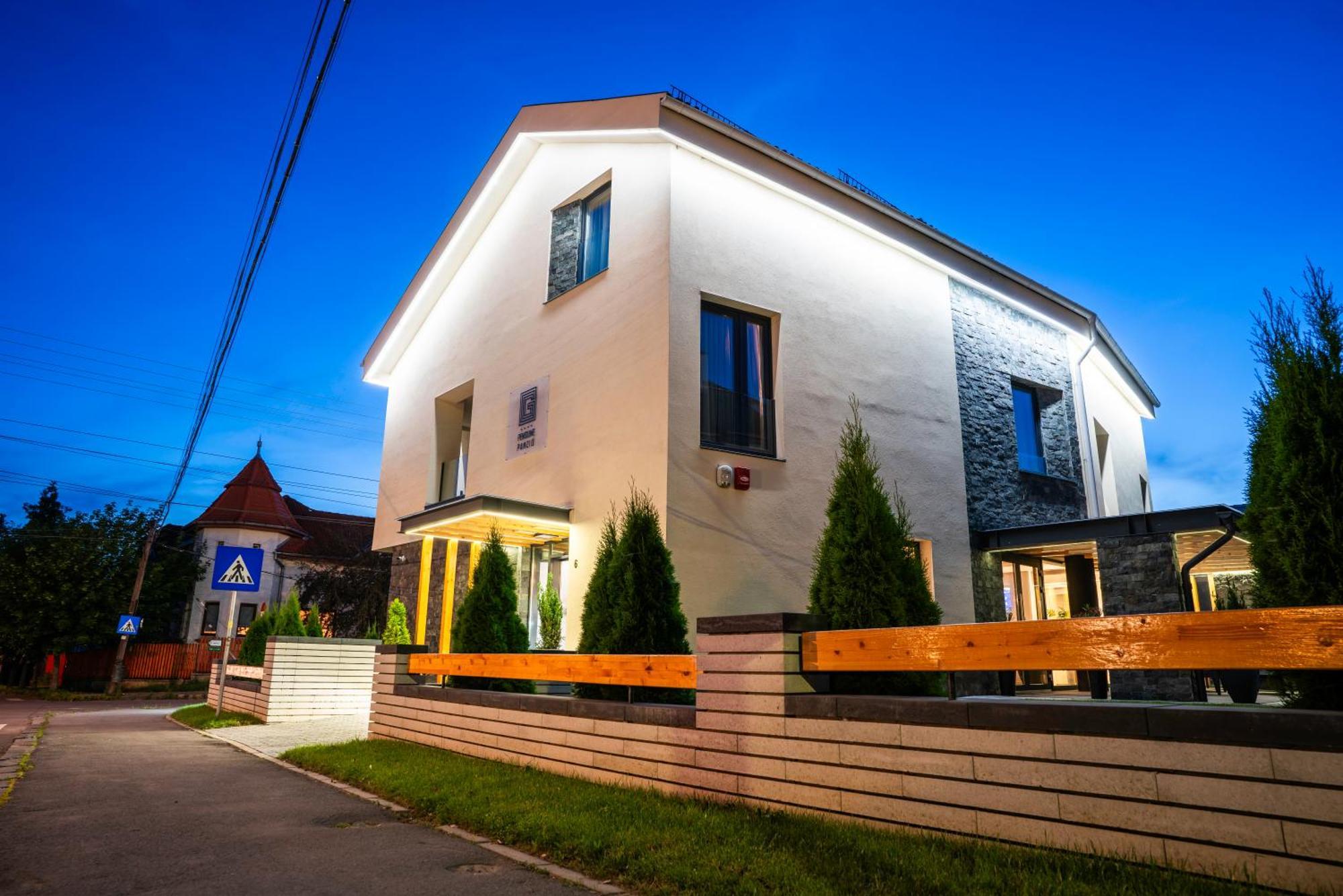 Pensiunea Gambrinus **** Miercurea Ciuc Exterior foto